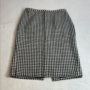 LOFT Black and Cream Pencil Skirt